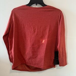 Lululemon back in action long-sleeve